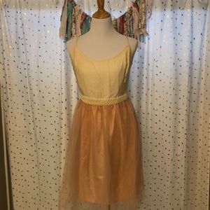 Forever 21 vanilla and peach dress